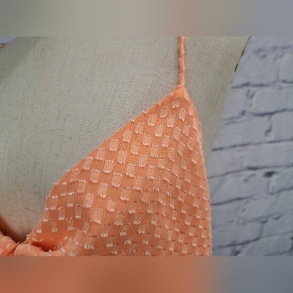 NWT Alice + Olivia Spaghetti Strap Tank Top with Tie Camisole Light Peach Large - Picture 2 of 13